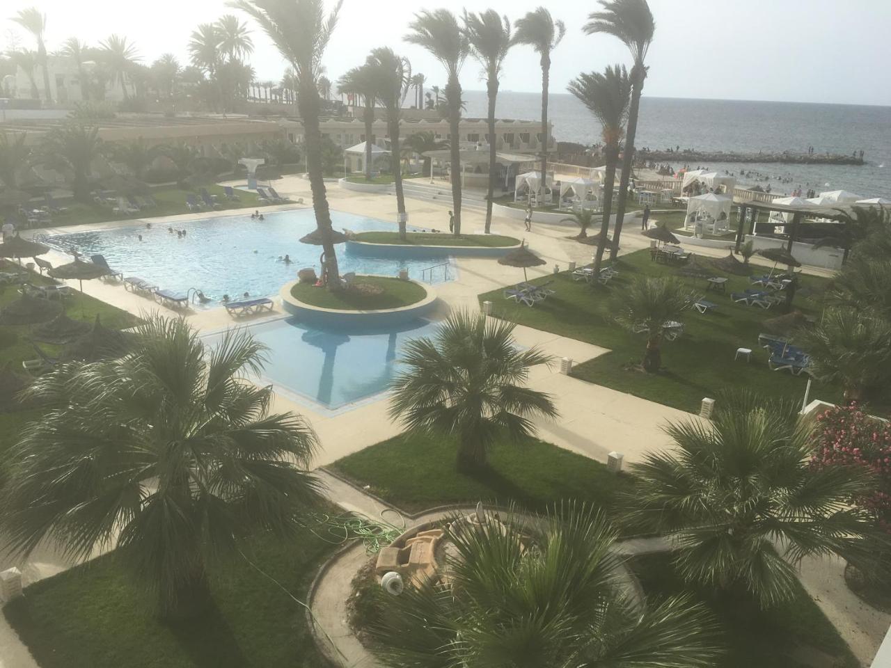 Hotel Les Palmiers Monastir Exterior foto